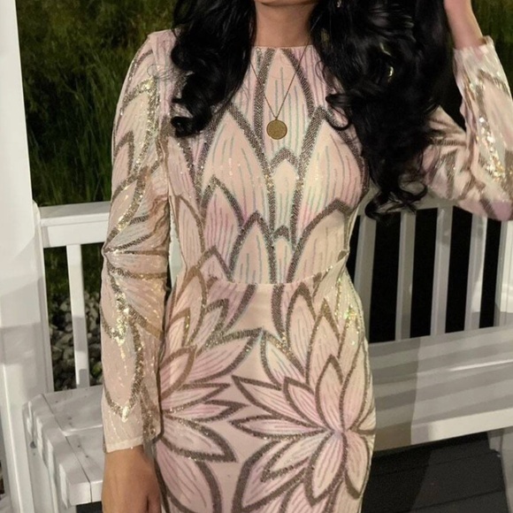 Luxe Sequin Low Back Long Sleeve Formal Evening Party Wedding Dress - Picture 2 of 12